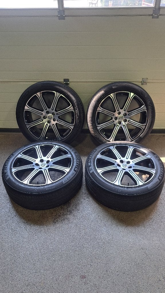 Volvo XC 60 velgen set 20 inch 8 spaaks origineel Volvo, Ophalen, Vredestein, Gebruikt, 255 mm