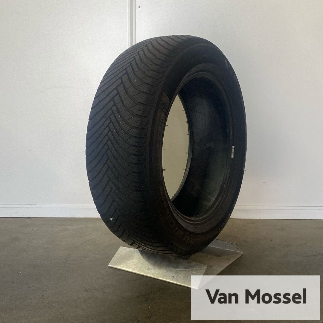 Michelin Alpin 7 205/55/R16 94H, Gebruikt, -, Band(en), -