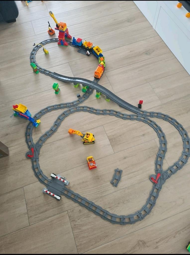 LEGO Duplo Treinset 10508 & 10810 met extra rails, Kinderen en Baby's, Speelgoed | Duplo en Lego, Ophalen, Gebruikt, Meerdere sets
