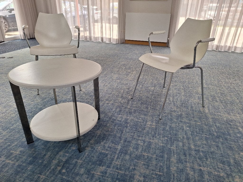 Poltrona Frau tafel + Kartel Maui 2x, Ophalen, Twee, Wit, Zo goed als nieuw