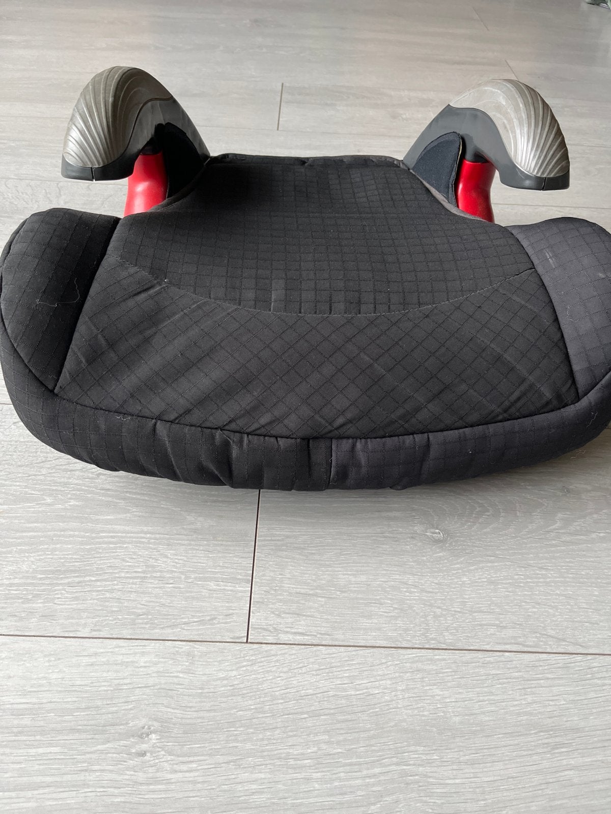 Volvo auto stoeltje verhoger, Kinderen en Baby's, Autostoeltjes, 15 t/m 36 kg, Ophalen, Overige merken, Gebruikt