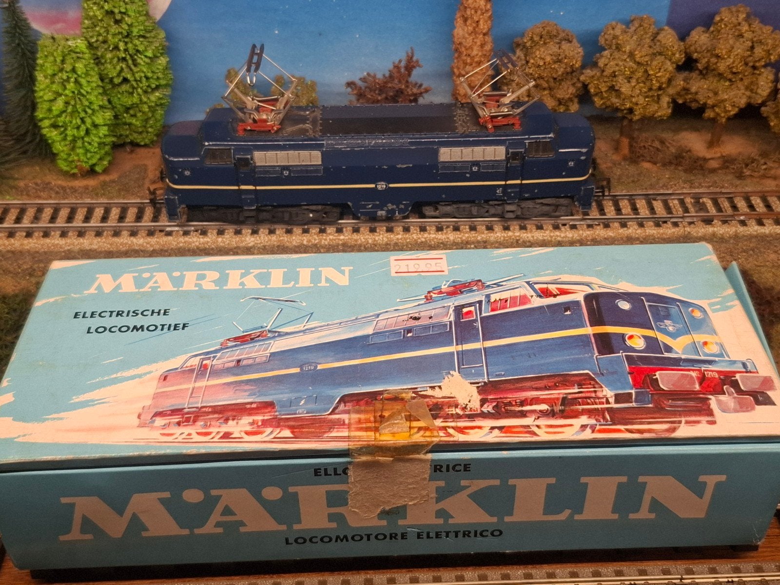 1200 marklin lok in ovp 3051, Wisselstroom, Gebruikt, Locomotief, Analoog