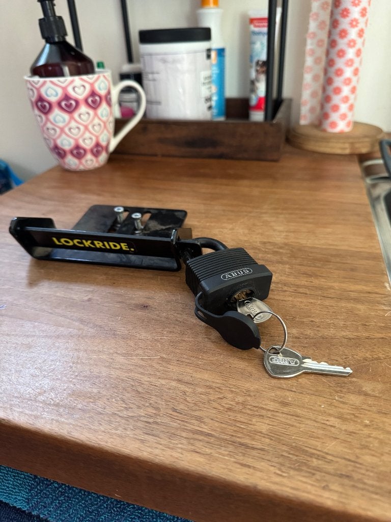 Lockride slot voor Bosch accu (exclusief hangslot), Fietsen en Brommers, Fietsaccessoires | Fietssloten, Verzenden, Zo goed als nieuw