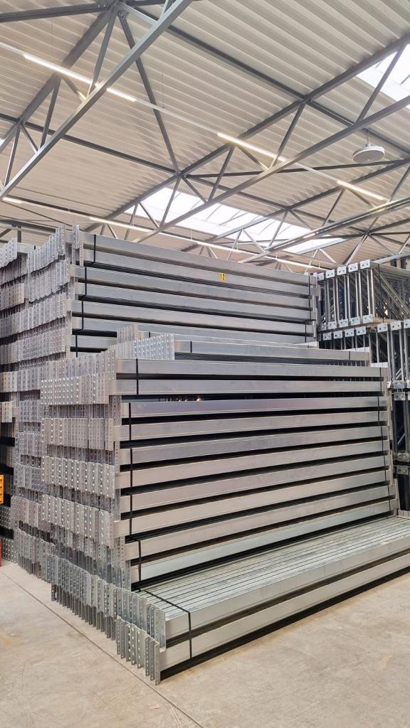 Partij Dexion P90 palletstelling magazijnstelling stelling, Niet ingevuld, Niet ingevuld, Niet ingevuld