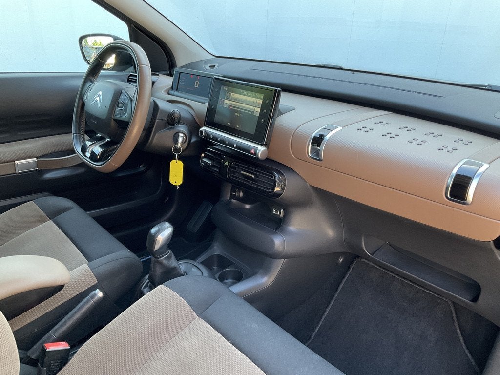 Citroën C4 Cactus 1.2 VTi Shine Cruise Camera Clima Bluetoo, Auto's, Voorwielaandrijving, Euro 5, Gebruikt, 31 €/maand