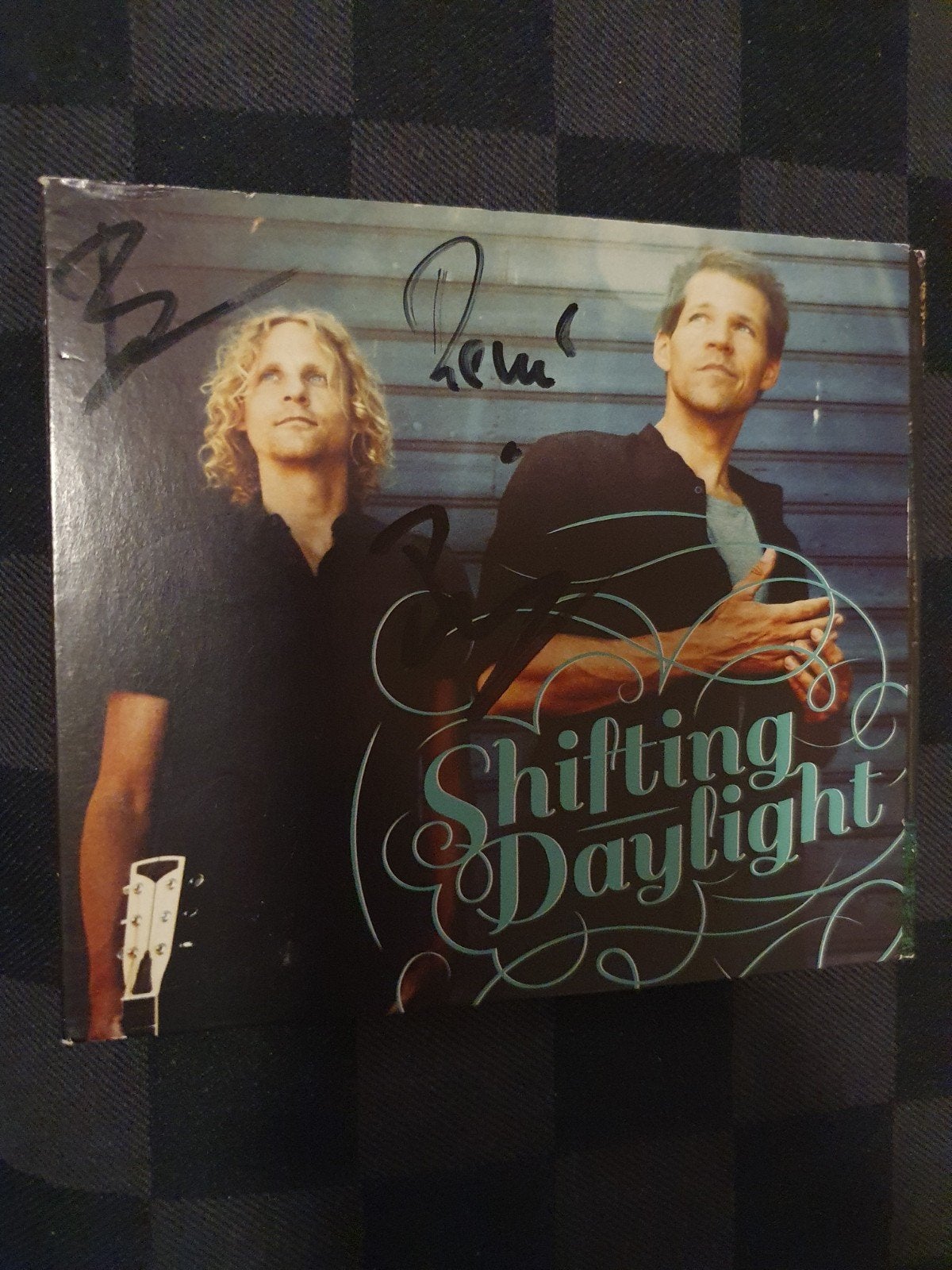 shifting daylight shifting daylight gesigneerd ! digipack, Verzenden, Gesigneerd