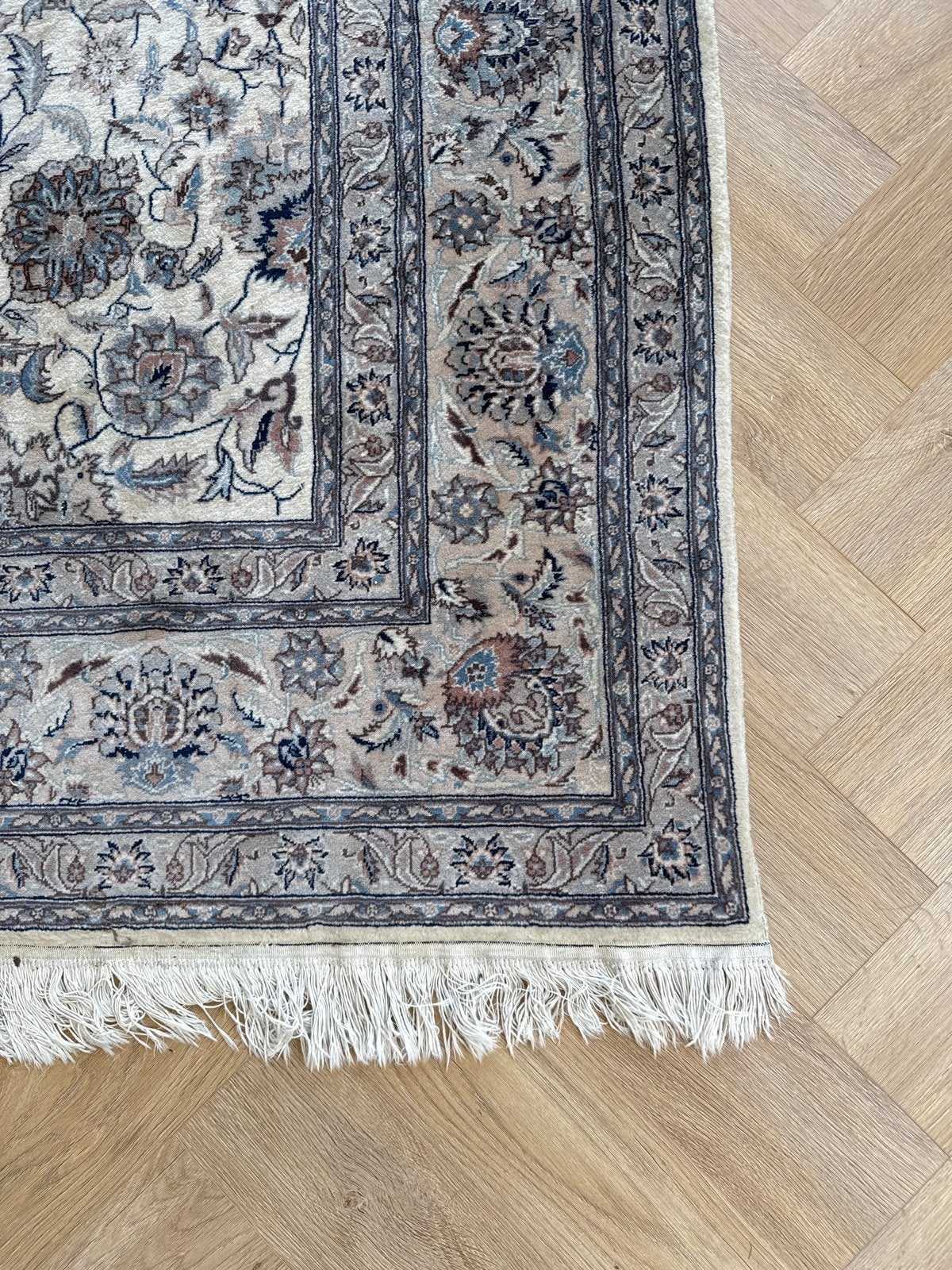 Prachtig Perzisch tapijt met bloemmotief, Ophalen, 150 tot 200 cm, Zo goed als nieuw, Rechthoekig
