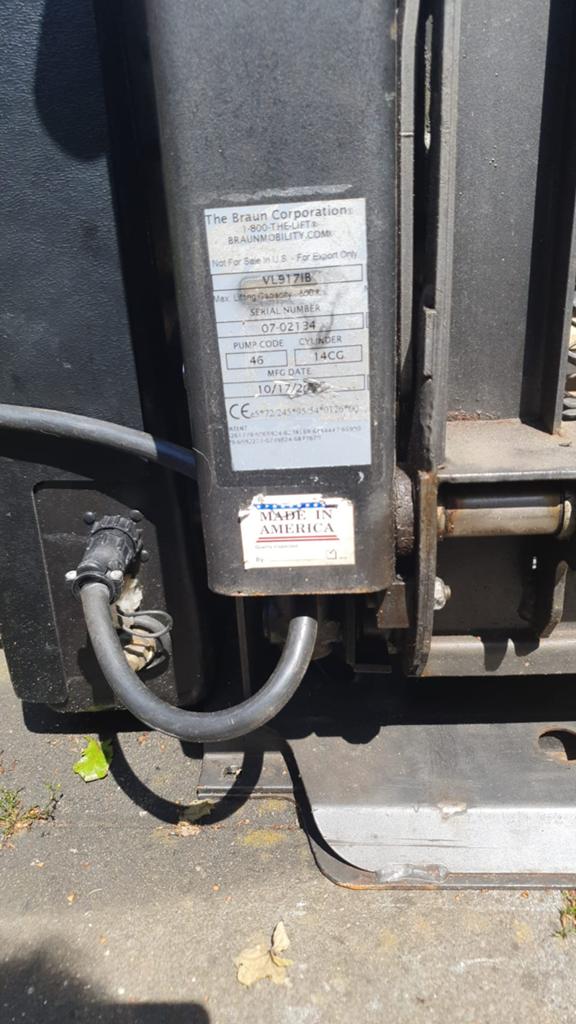 Rolstoel lift, Auto diversen, Ophalen of Verzenden, Zo goed als nieuw, Laadkabel