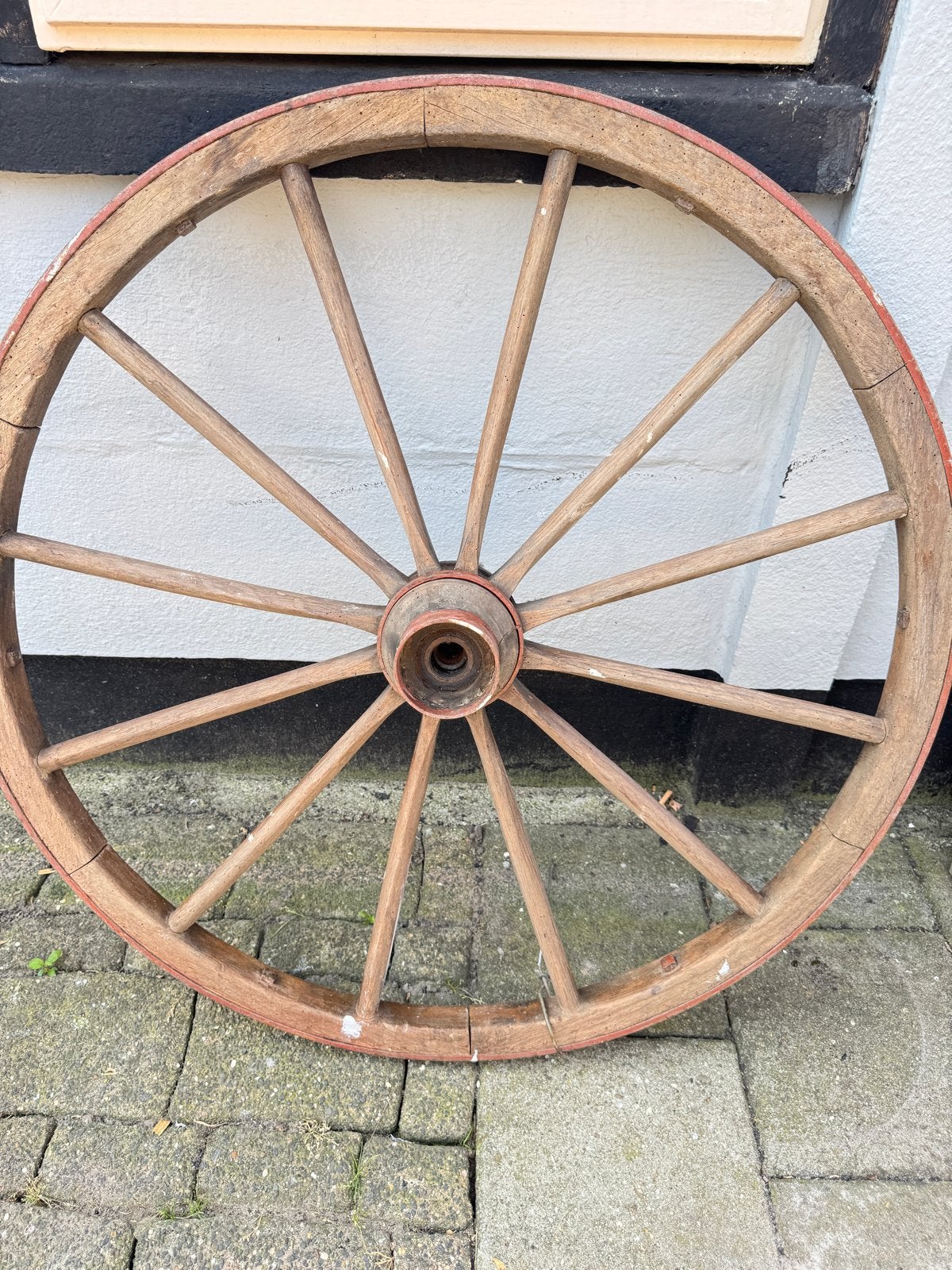 Antiek houten wagenwiel - Decoratief object, Ophalen