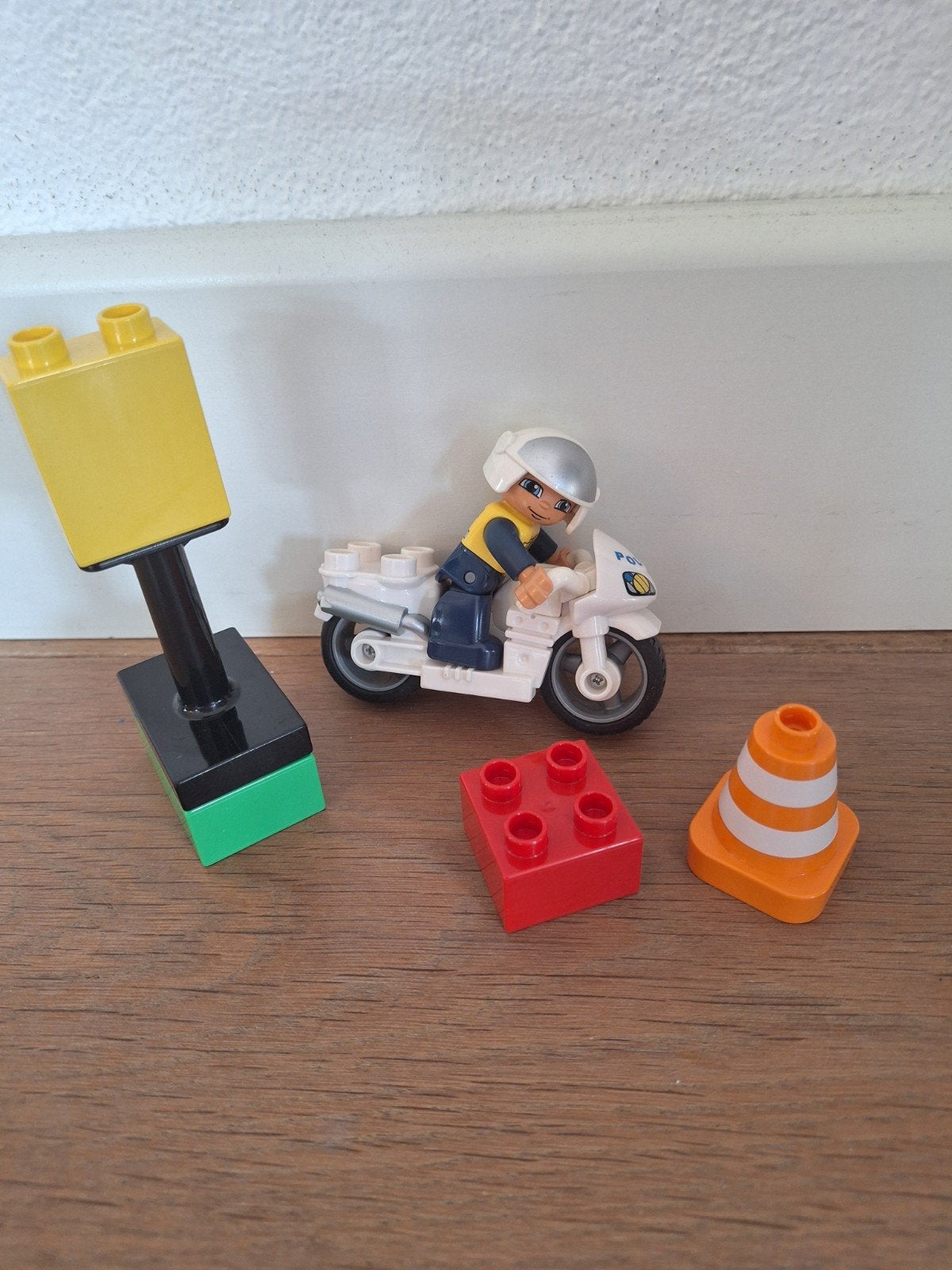 Lego Duplo 5679 Politie Motor (niet compleet), Ophalen of Verzenden, Losse stenen, Duplo
