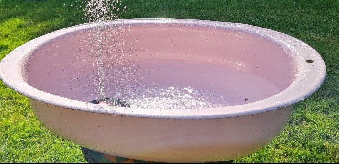 Brocant roze emaille badje, Ophalen