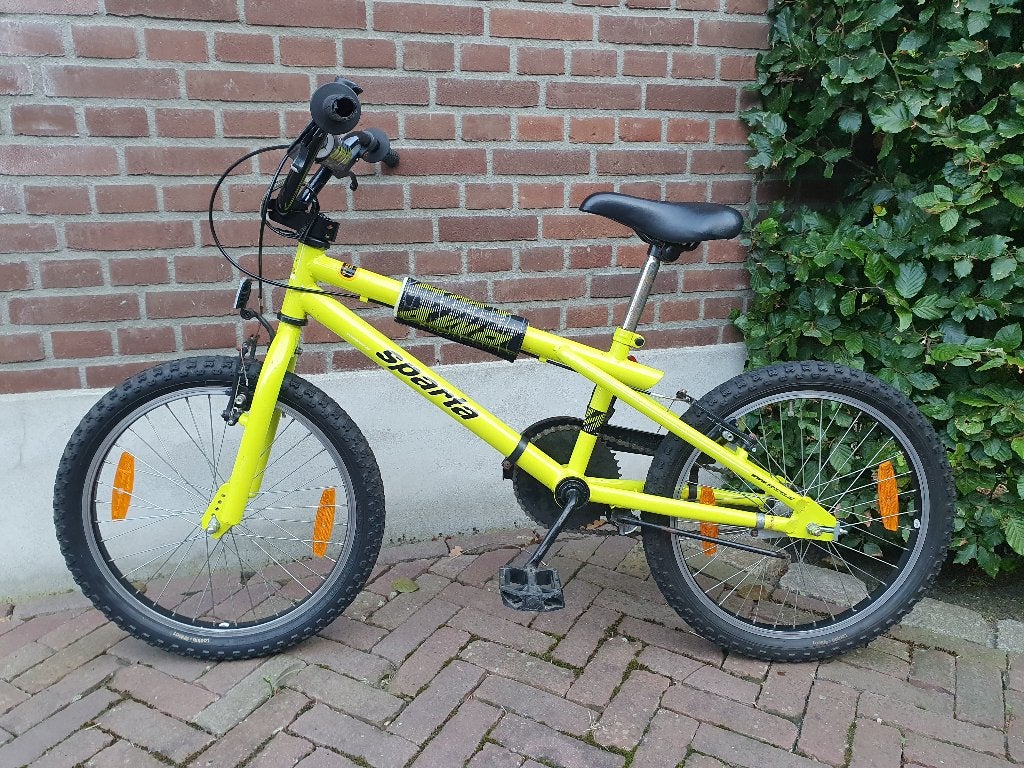 Sparta BMX kinderfiets - Geel - 20 inch, Ophalen, Sparta, Staal, Velgrem