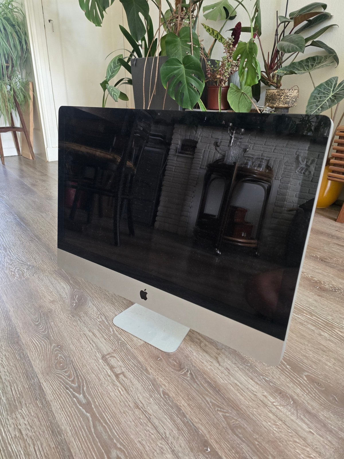 T.E.A.B. iMac voor onderdelen (defecte displaykabel), Computers en Software, Apple Desktops, Ophalen, Minder dan 4 GB, IMac, Geen