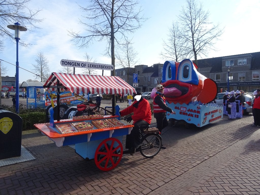 Loopgroep, 12 personen, Optocht, Tongen of Lekkerbekken, Ophalen, Carnaval, Maat 46/48 (XL) of groter, Kleding