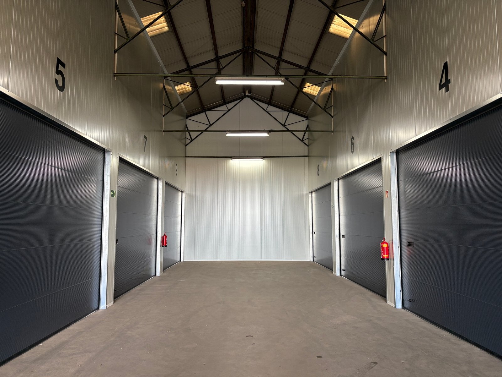 Units te huur Drachten | 35 m² | €350 p/m, 35 m², Huur, Opslag of Loods