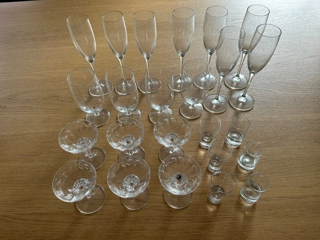 Wijn/Champagne-Bier-Borrel-Liqueur Glazen = totaal 22 glazen, Verzamelen, Ophalen, Gebruikt, Overige typen