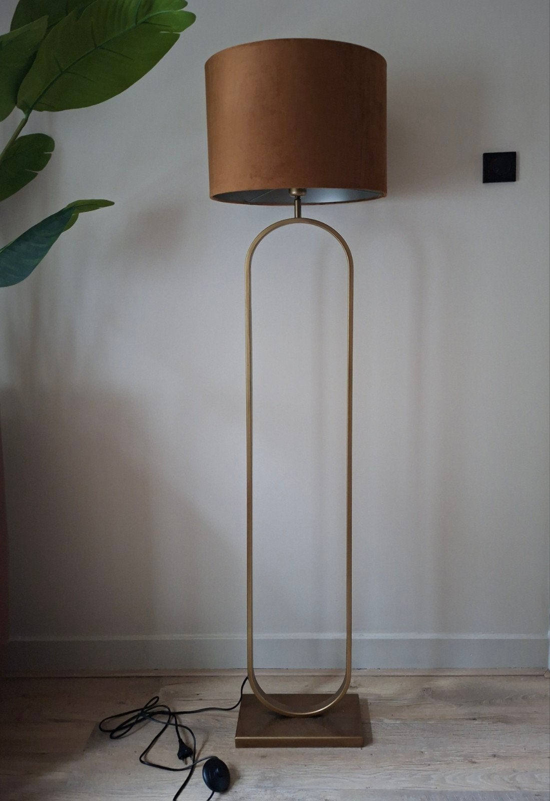 Vloerlamp / staande lamp jamiri antiek brons met velournlamp, Zo goed als nieuw, Metaal, 150 tot 200 cm, E27 (groot)