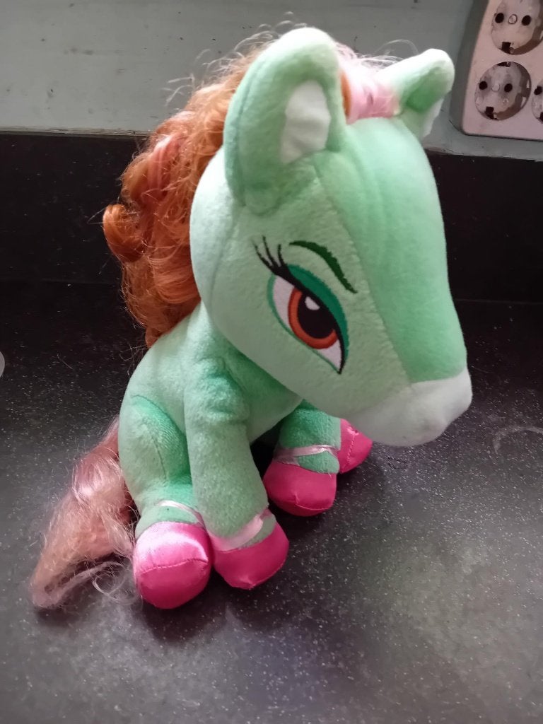 Bratz Ponyz knuffel 24 cm, Ophalen of Verzenden, Gebruikt, Overige typen