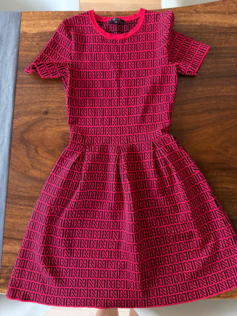 Nikkie jurk maat 36 - Minder fel dan op foto, Kleding | Dames, Ophalen of Verzenden, Roze, Maat 36 (S), Gedragen