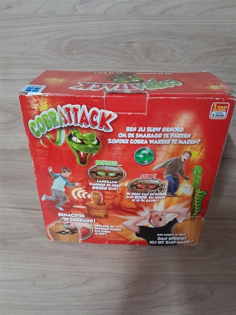 Cobraattack - cobra attack - s3015, Hobby en Vrije tijd, Gezelschapsspellen | Bordspellen, Verzenden, Zo goed als nieuw