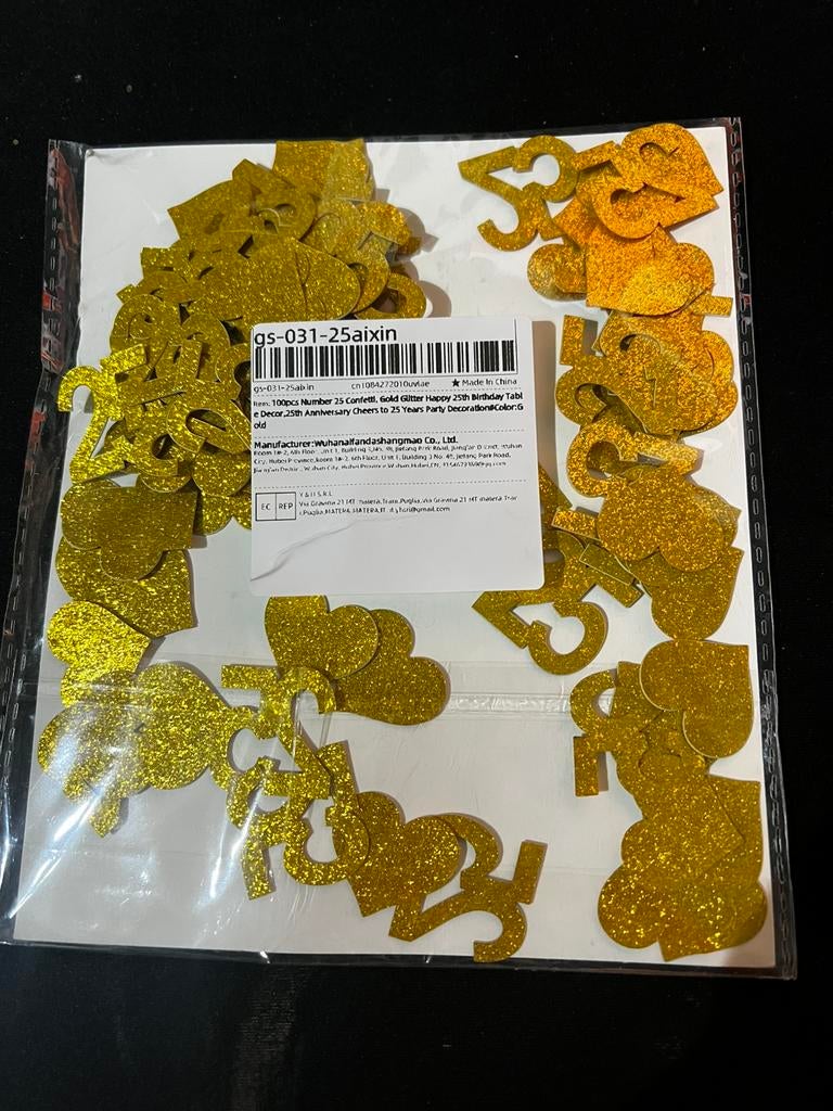 25/hartjes confetti, Ophalen, Zo goed als nieuw, Versiering, Verjaardag