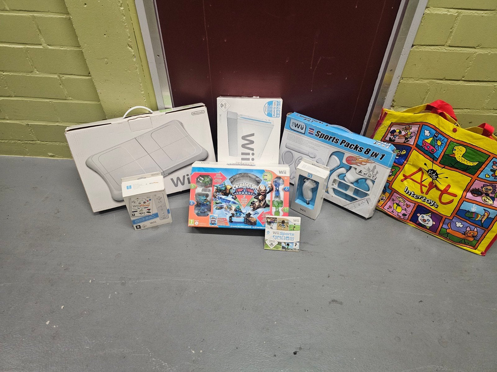 Complete Wii spelcomputer set met accessoires en games, Spelcomputers en Games, Spelcomputers | Nintendo Wii, Ophalen