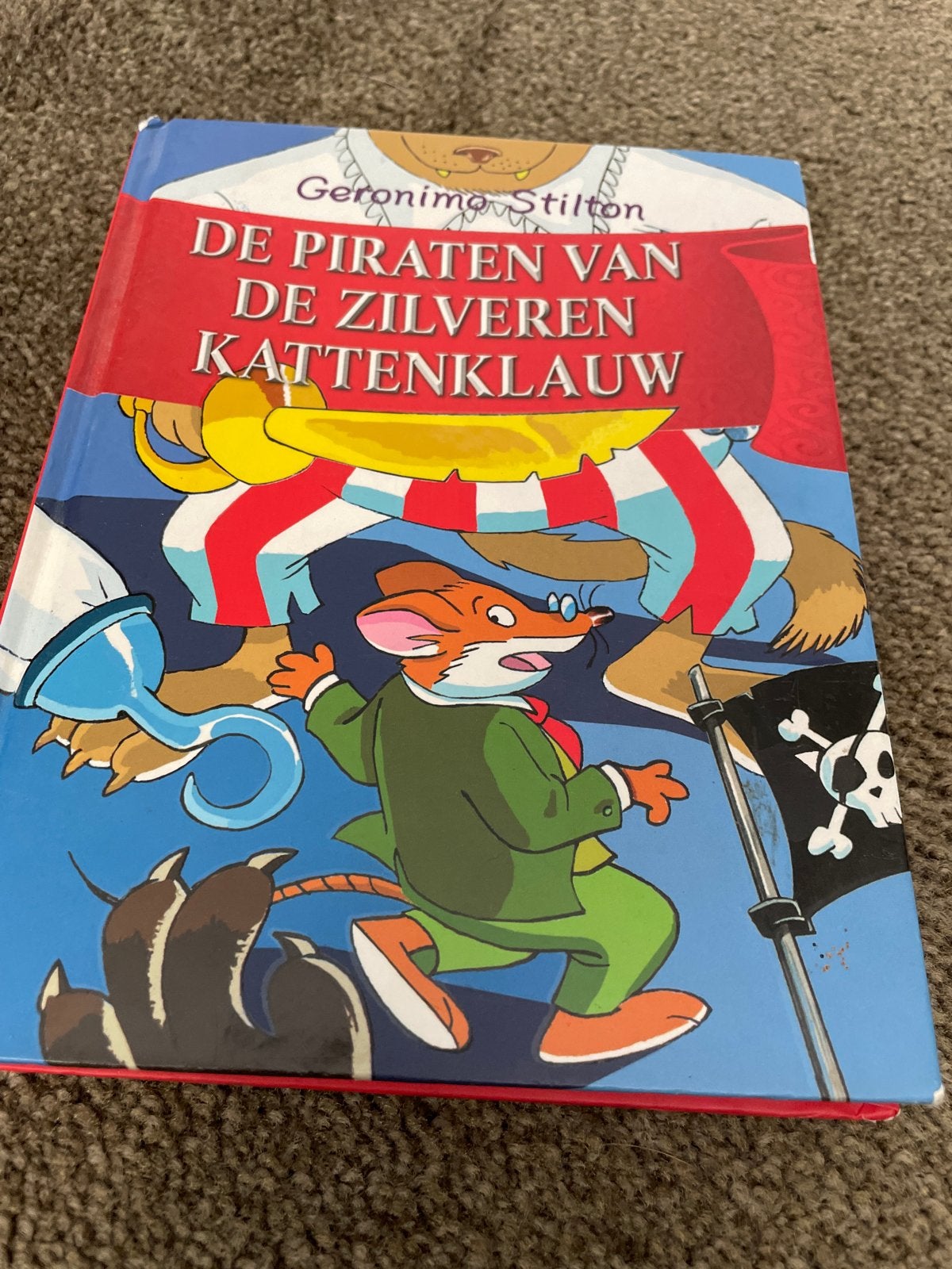 Geronimo Stilton: Piraten van de Zilveren Kattenklauw, Ophalen of Verzenden, Gelezen, Fictie algemeen