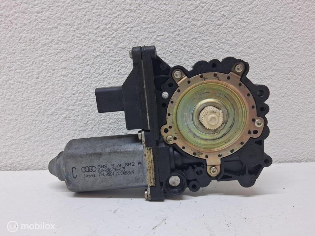 Raammotor Rv Audi TT 8N 1.8 ('98-'06) 8N8959802A, Auto-onderdelen, Ruiten en Toebehoren, Audi, Gebruikt, Audi, Ophalen of Verzenden