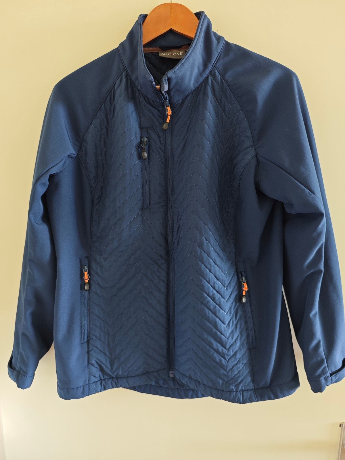Mac One Softshell jas blauw NIEUW Large
Ademend, elastisch, Ophalen of Verzenden, Nieuw, Maat 42/44 (L), Blauw