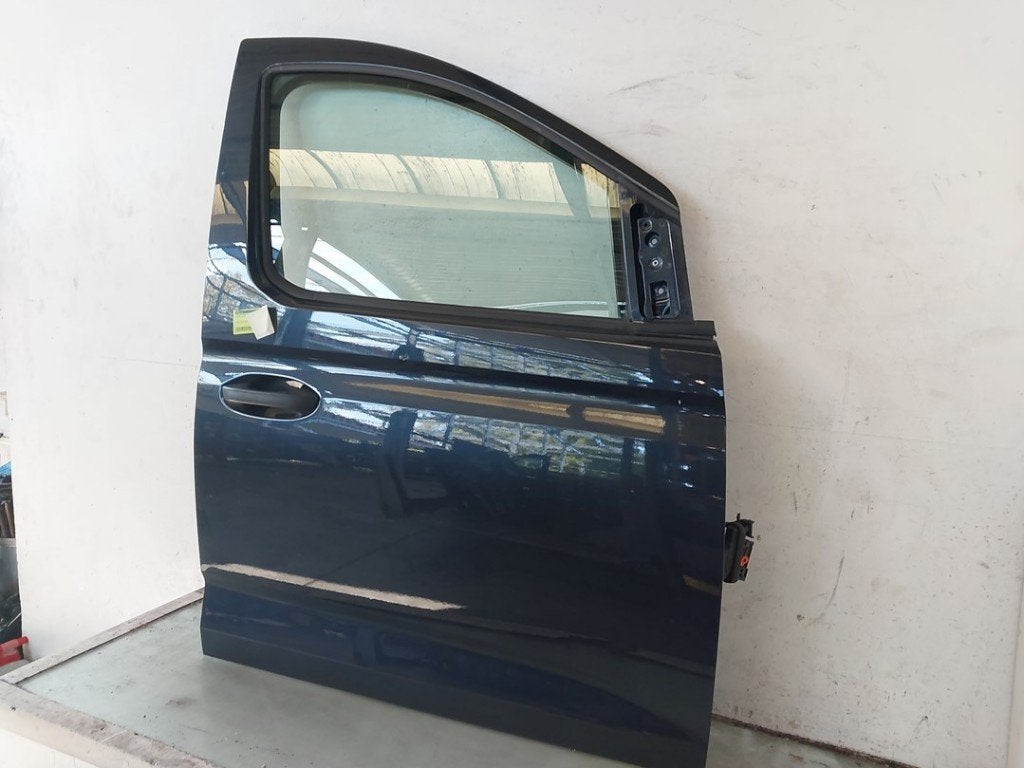 Portier Rechts Volkswagen Caddy Cargo V (SBA/SBH) 2K7831056M, Gebruikt, Volkswagen, Volkswagen AG, Kundenbetreuung@volkswagen.de