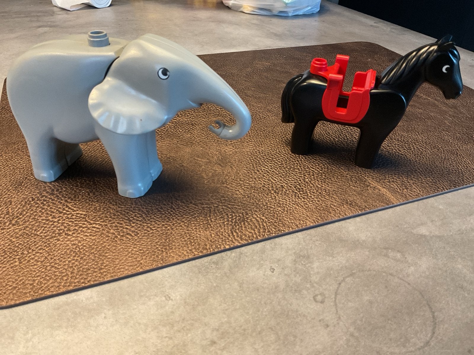 Vintage grote Lego Duplo Olifant en Paard - beweegbare kop, Ophalen of Verzenden, Gebruikt, Overige typen, Duplo