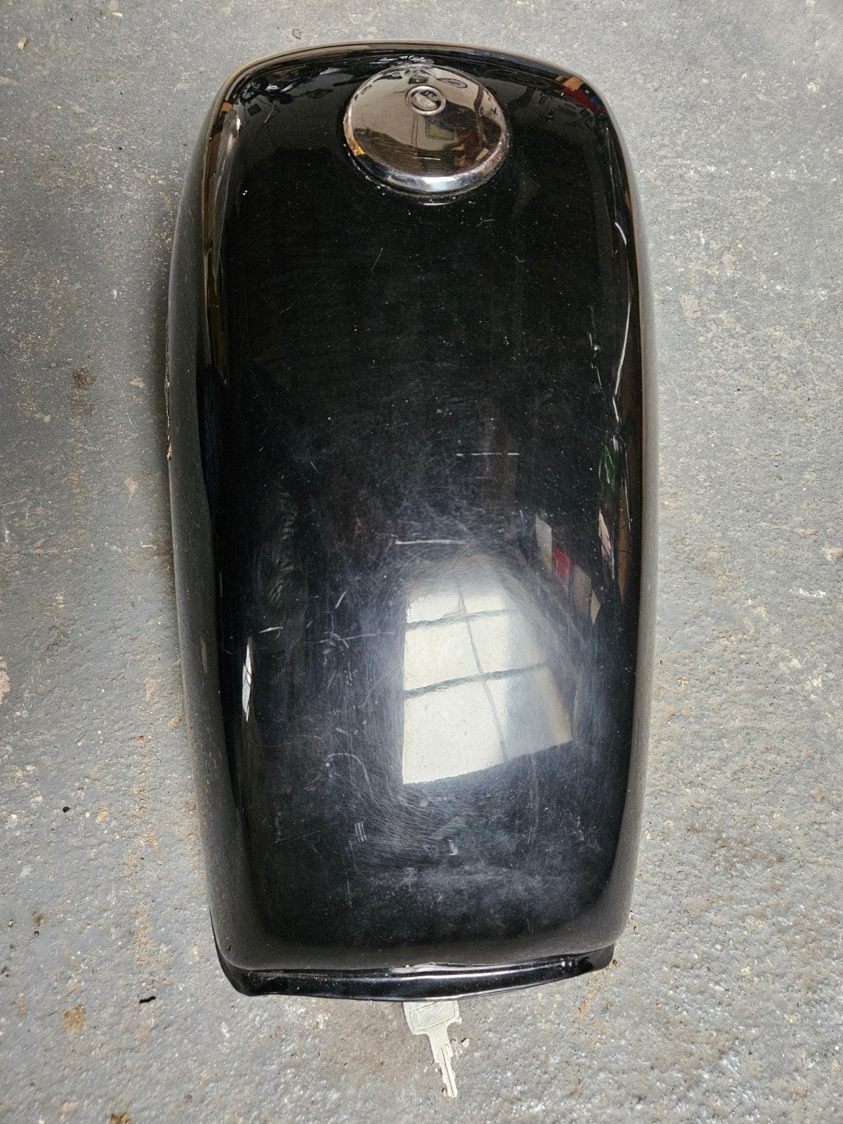 Goede tank compleet met sleutels, Ophalen of Verzenden