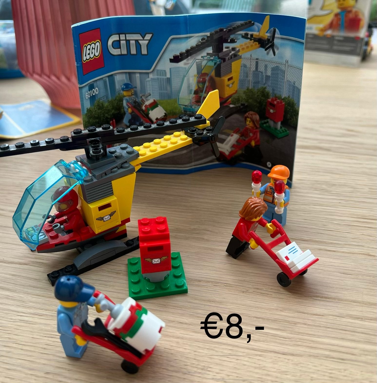 LEGO City Post Helikopter 60100 met minifiguren, Lego, Ophalen of Verzenden, Compleet, Complete set