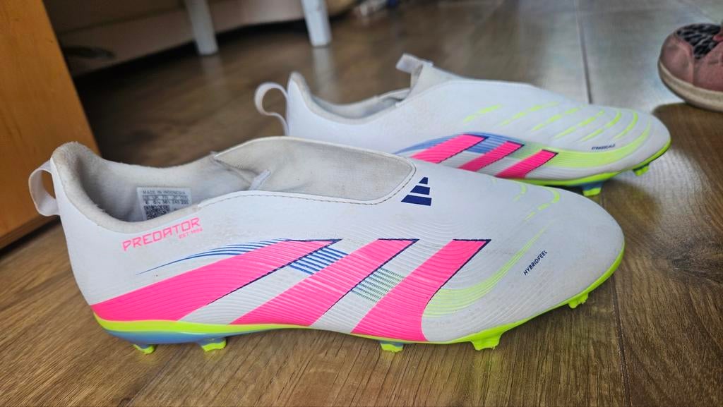 Adidas predator voetbal maat 38.5, Ophalen of Verzenden, Zo goed als nieuw, Overige typen, Adidas