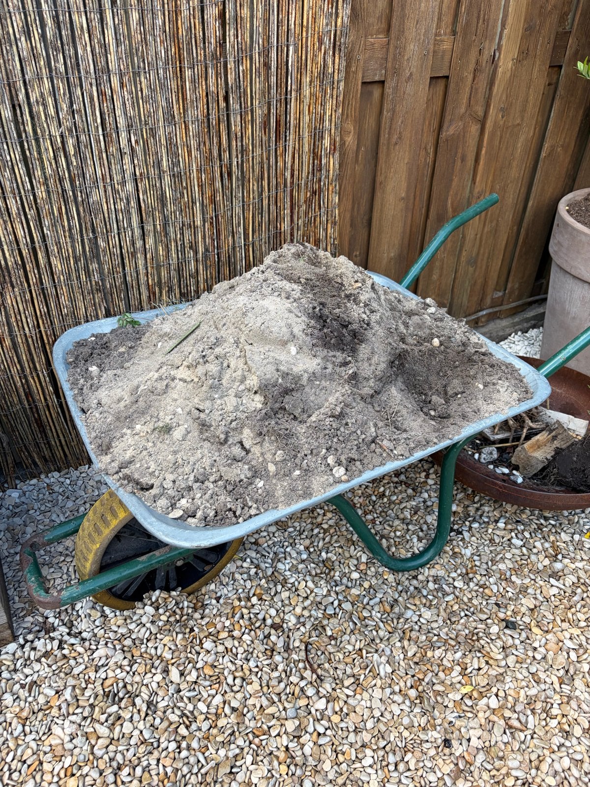 Gratis tuinaarde af te halen, Tuin en Terras, Zand, Ophalen, Gebruikt, Ophoogzand