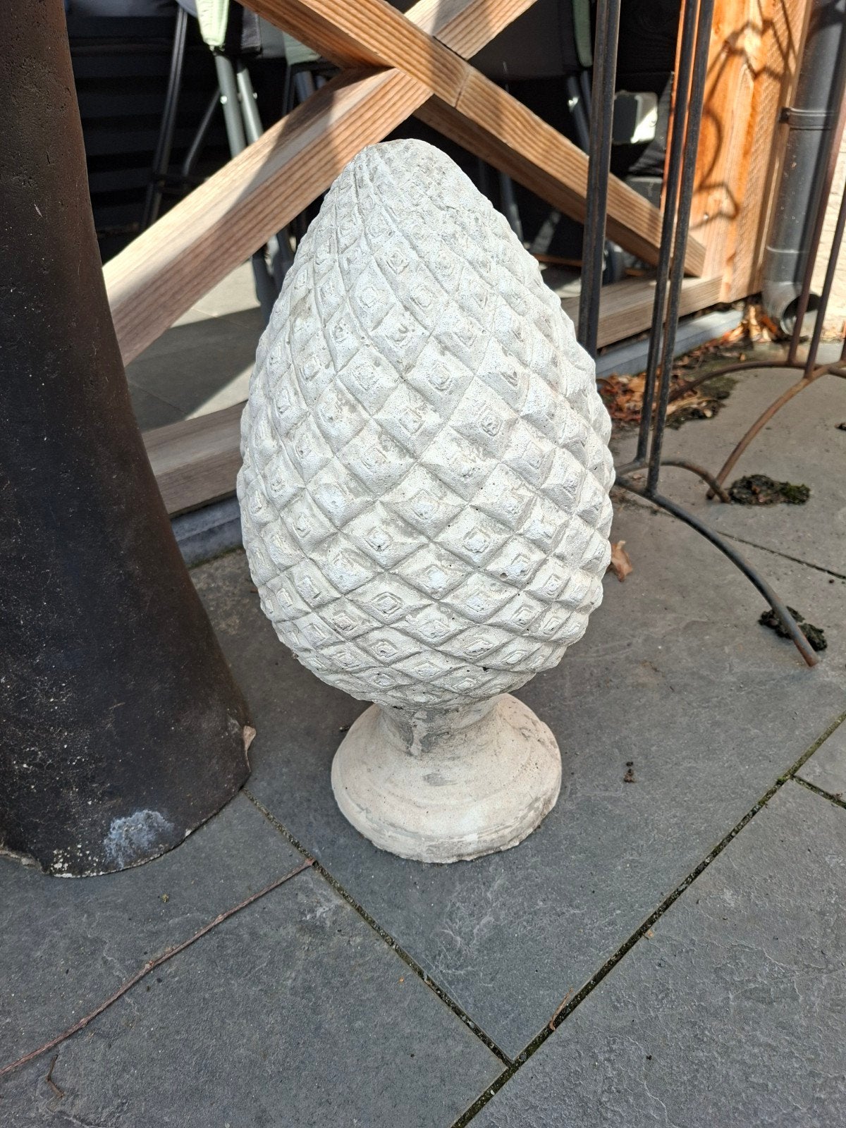 Decoratieve Ananas Tuinbeeld van Steen, Ophalen, Gebruikt, Steen, Abstract beeld