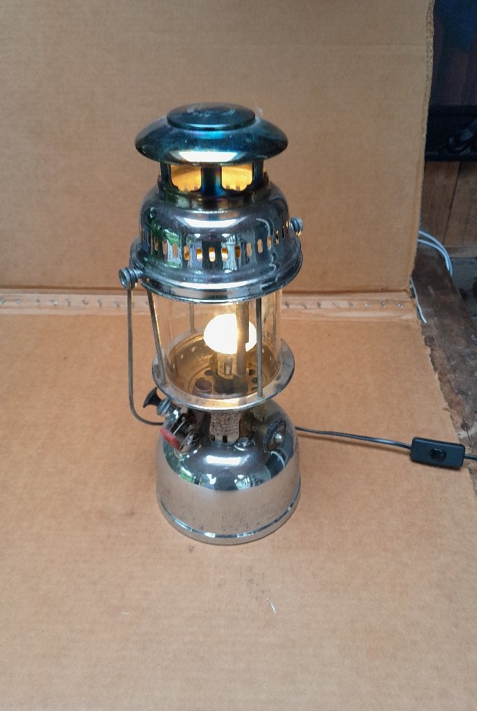schemerlamp gemaakt van een oude petroleumlamp, Ophalen of Verzenden, Huis en Inrichting