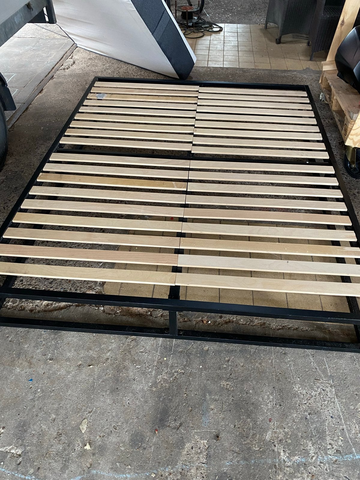 Bed 160 breed met lattenbodem en matras, Huis en Inrichting, Ophalen of Verzenden, Gebruikt, Tweepersoons, 160 cm