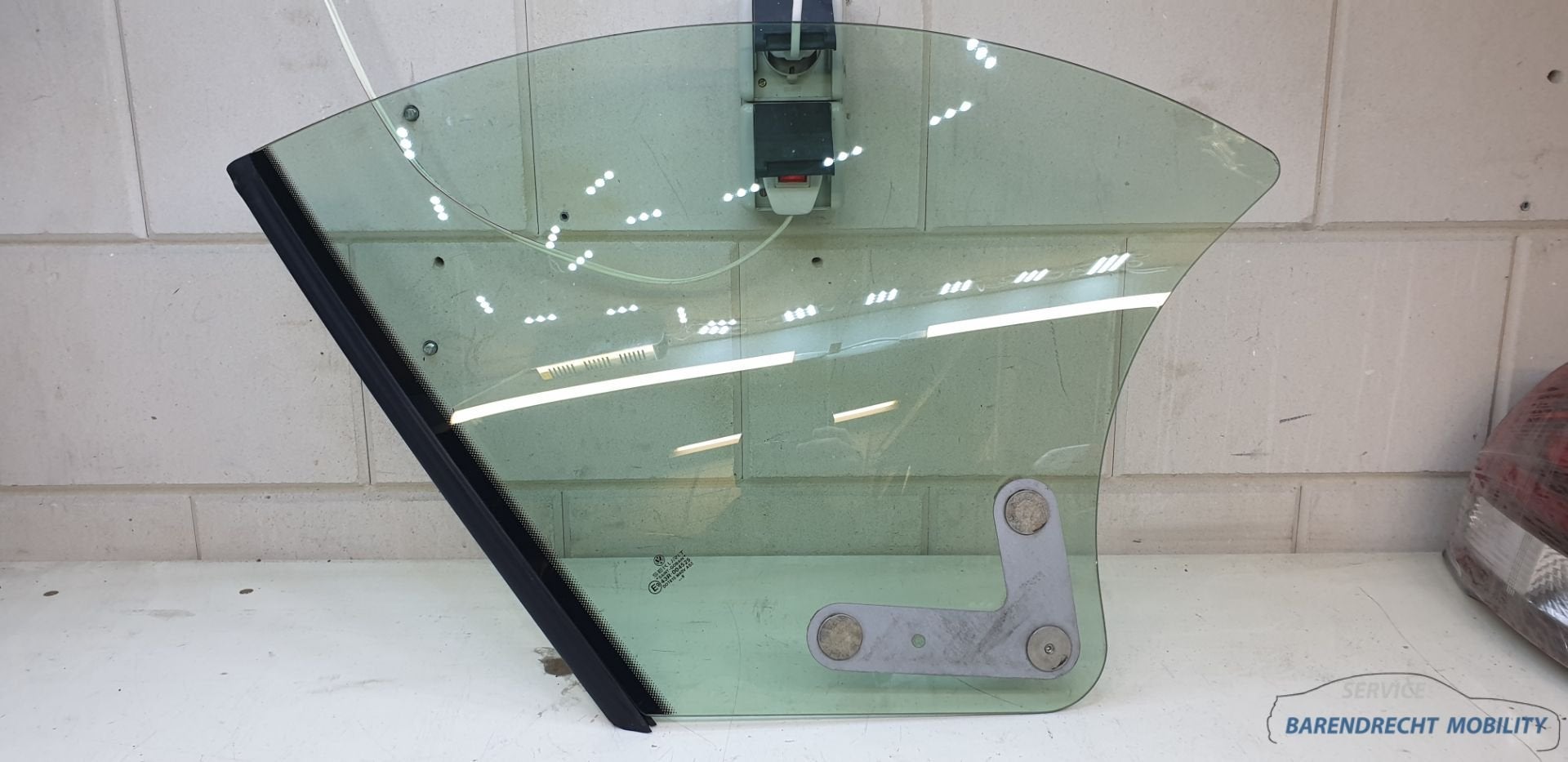 Zijruit linker achter LA Beetle cabrio Volkswagen ruit 43R00, Gebruikt, Volkswagen, Volkswagen AG, Berliner Ring 2
38440  Wolfsburg, DE