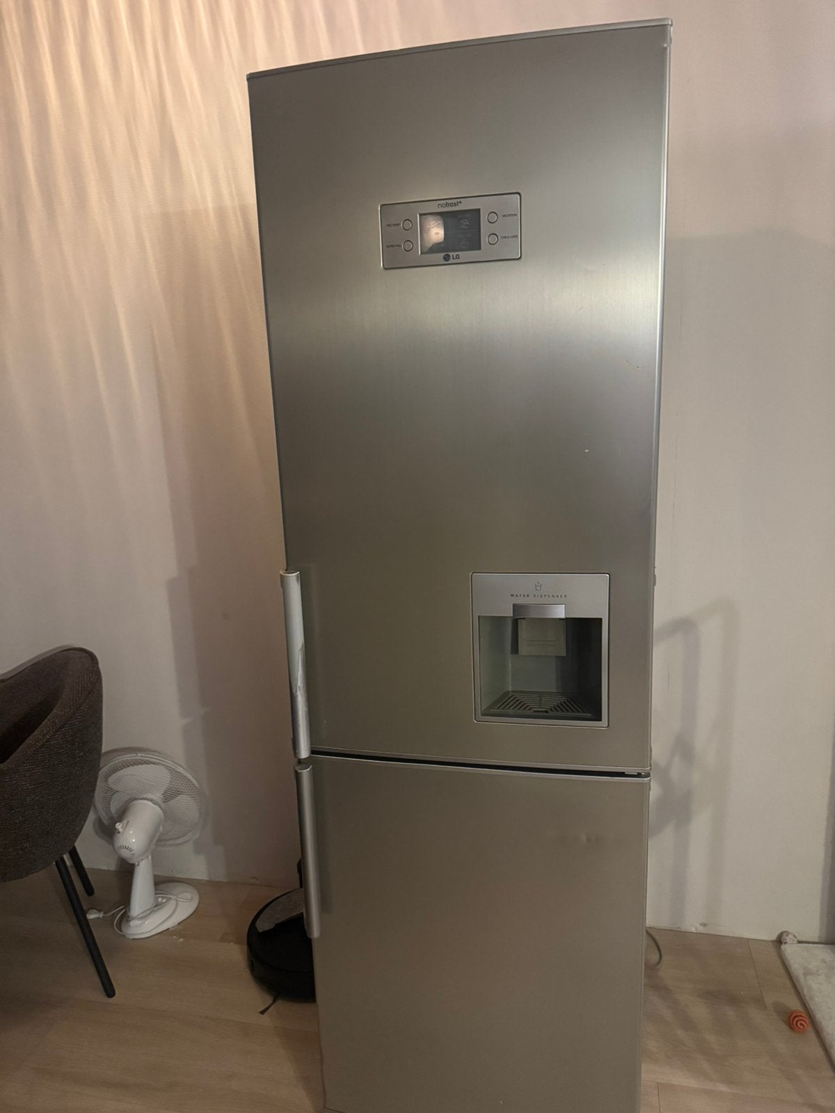 Koelkast LG bezorgen is mogelijk, Witgoed en Apparatuur, Ophalen of Verzenden, Zo goed als nieuw, 60 tot 90 cm, 160 cm of meer