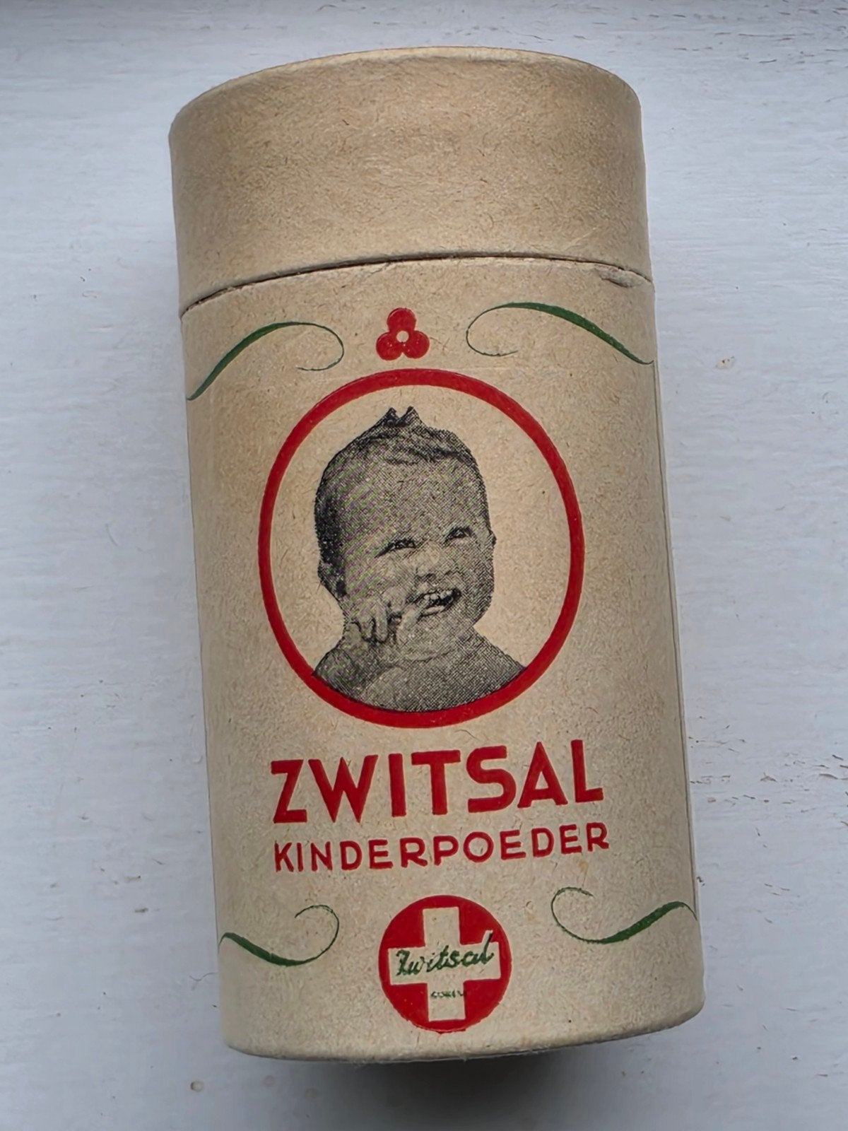 Zwitsal Baby Kinderpoeder doos vol Apeldoorn, Verzamelen, Blikken, Ophalen of Verzenden, Overige