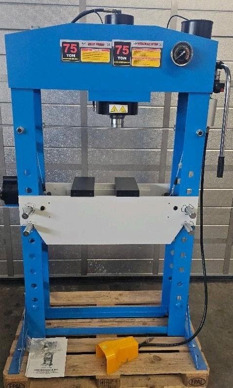 HBM Hydr/ Pneumatische Werkplaatspers - Raamwerkpers 75 ton, Ophalen of Verzenden, Zo goed als nieuw