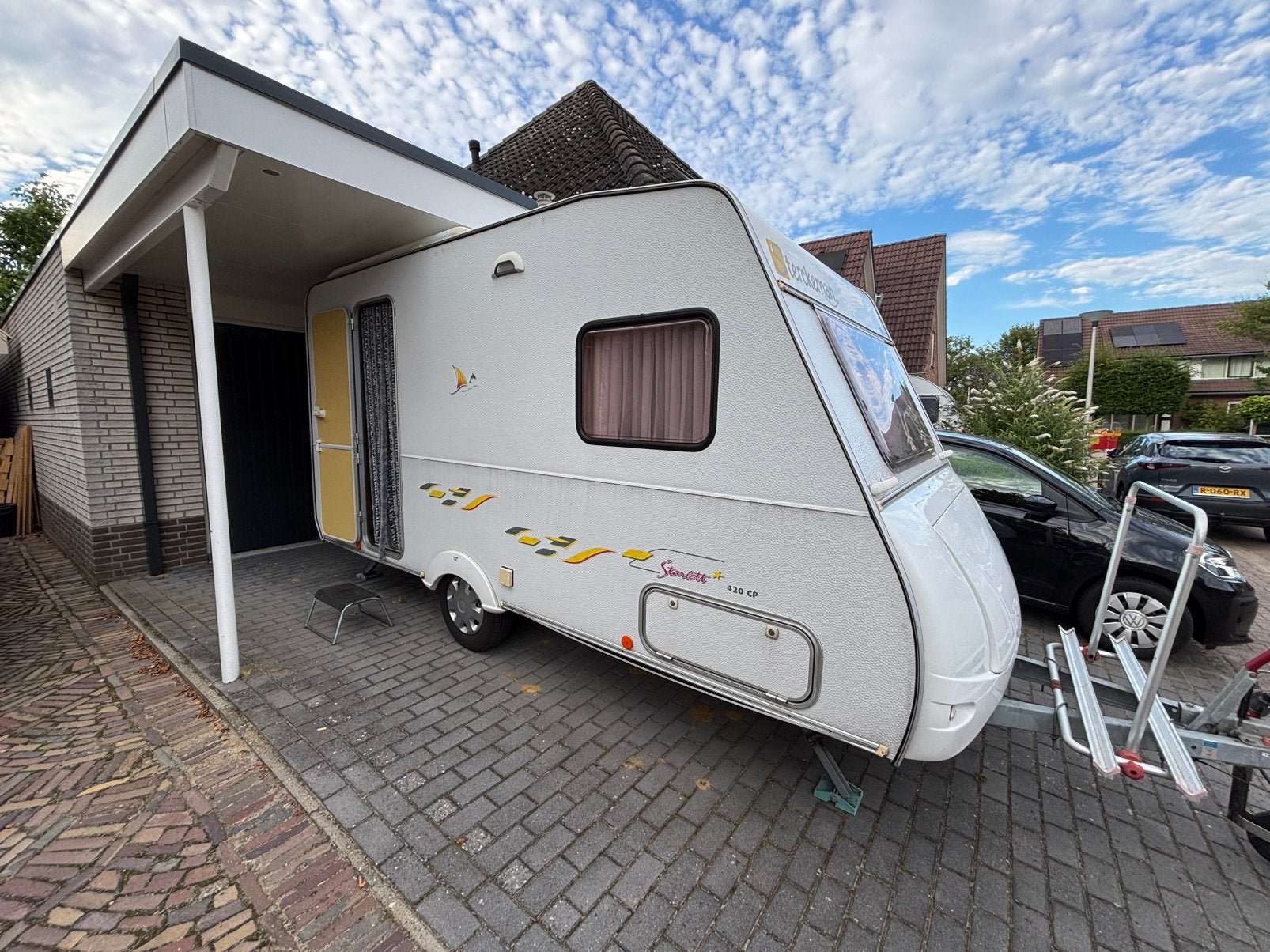 Sterckeman 420CP 2005, Caravans en Kamperen, Caravans, Particulier, tot en met 4, 750 - 1000 kg, Treinzit, Sterckeman, Dwarsbed