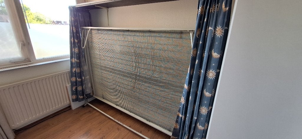 Gratis af te halen: Klapbed, Ophalen, Gebruikt, 190 cm of minder, Twijfelaar