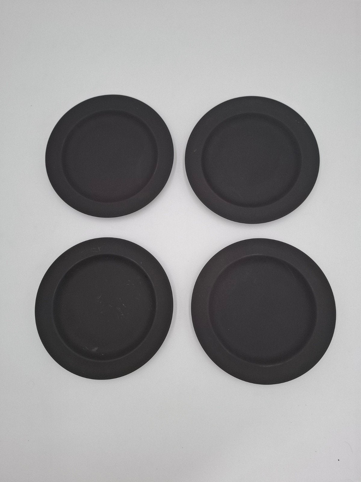 Antieke wedgwood basalt zwart borden rauwservies, Antiek en Kunst, Ophalen of Verzenden