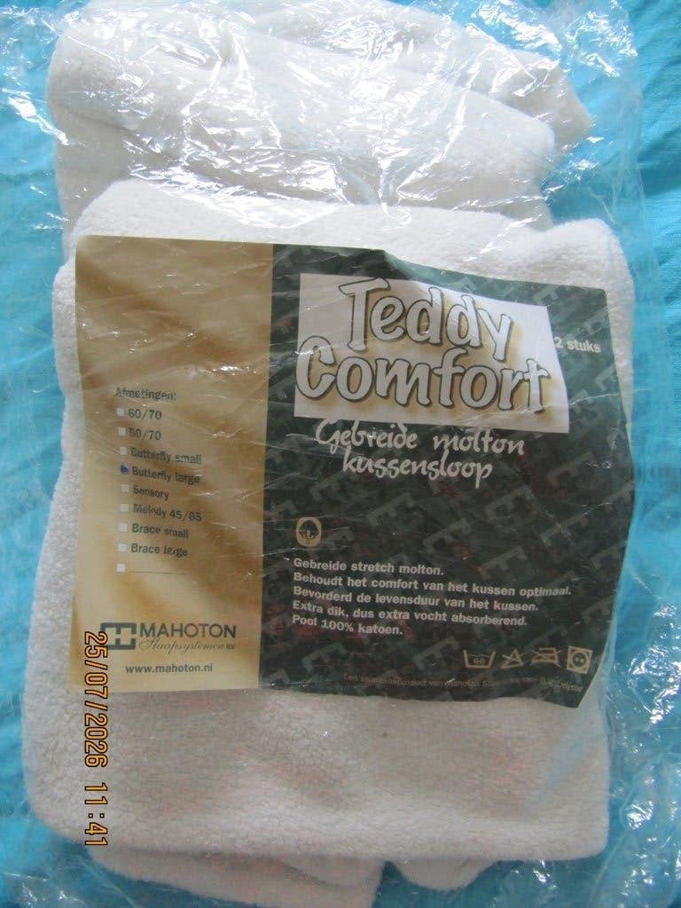 2 nieuwe en 1 gebruikte teddy comfort BUTTERFLY kussenslopen, Wit, Dekbedovertrek, Ophalen of Verzenden, Nieuw