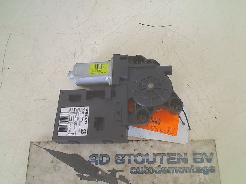Motor Raammechaniek Rechts Volvo C30 (EK/MK) 2008 31264782aa, Gebruikt, Siegburger Straße 229, Köln 50679, , Duitsland, Info@volvocars.com