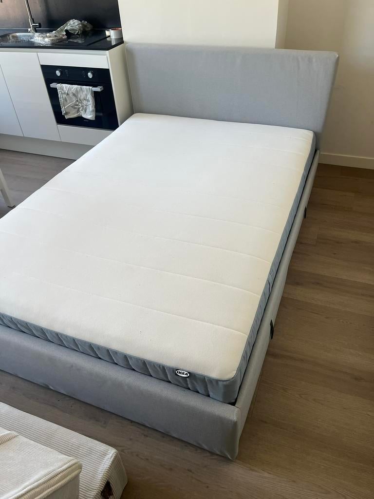 Ikea Gladstad twijfelaar, Huis en Inrichting, Slaapkamer | Bedden, Ophalen, 140 cm, Zo goed als nieuw, Twijfelaar