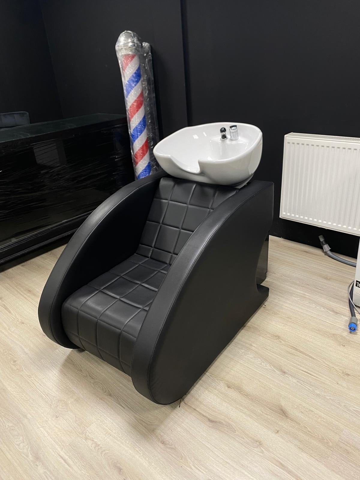 Professionele kappers wasunit / wasbak zwart-wit – compleet, Knippen
