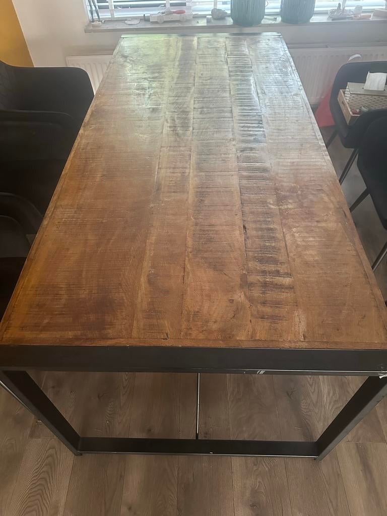 eettafel britt van mangohout met metalen onderstel 180x90, Ophalen, Gebruikt, 50 tot 100 cm, Vijf personen of meer